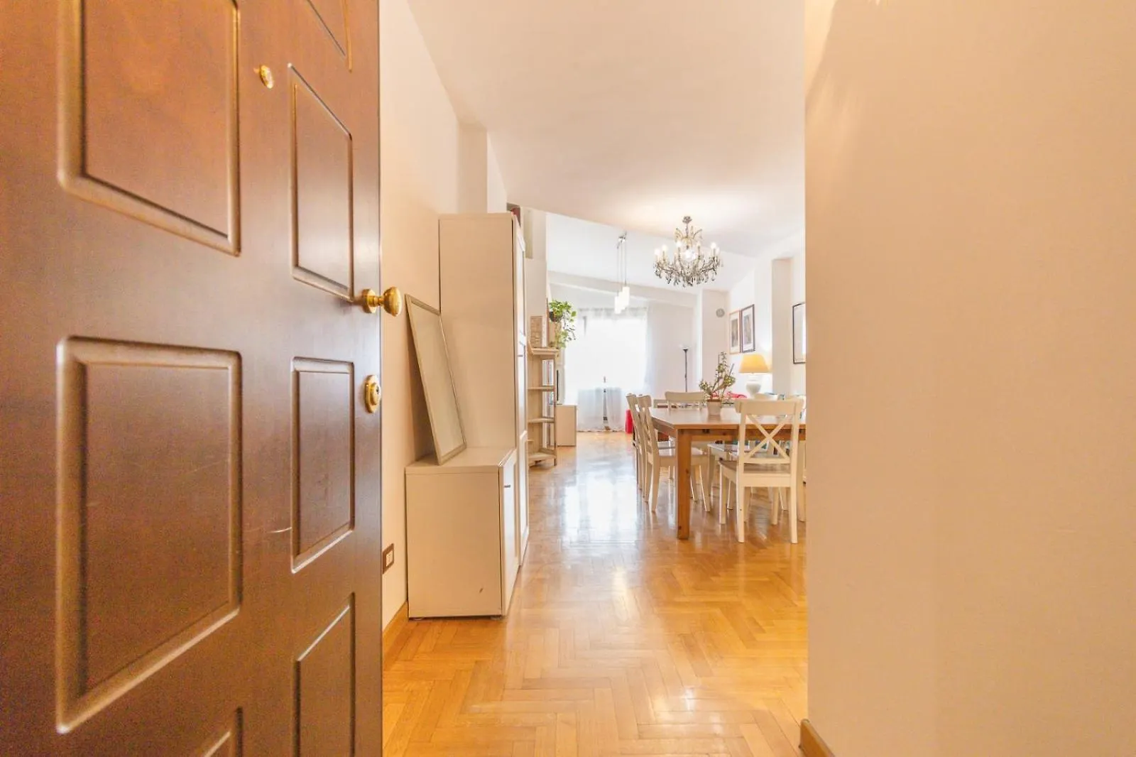Aura 12 Apartment Frascati 0*,