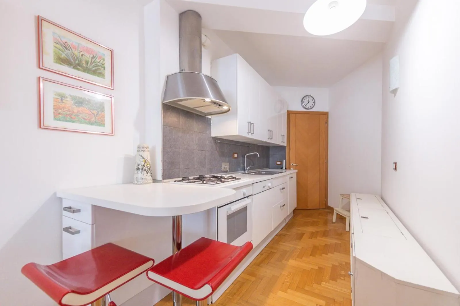 Aura 12 Apartment Frascati Italy
